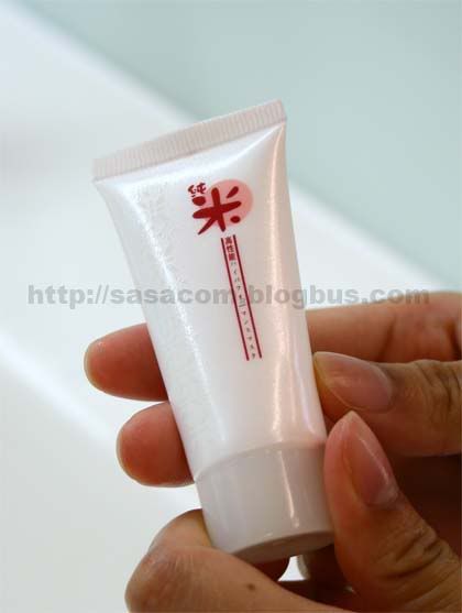 IsQueen,face mask,exfoliating,exfoliant,moisture,scrub
