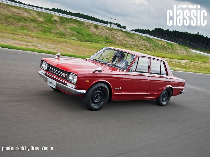 1969-skyline-2000GT-R-front-three-quarte