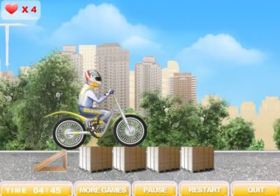 Freestyle Moto Racer Game