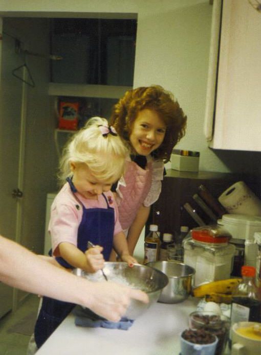 Alyssa and Brittany cooking