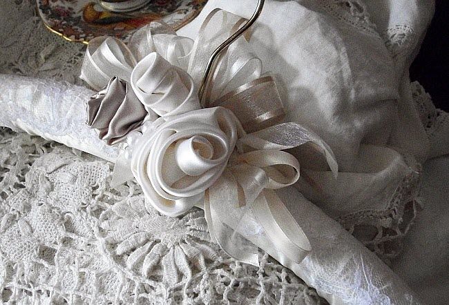 lace bridal hanger