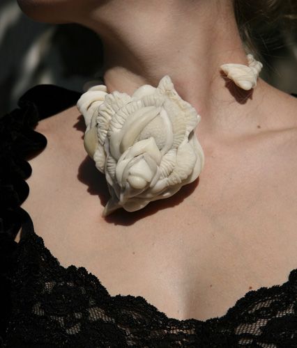 tauga ivory jewelry by Delphine Jaulhac