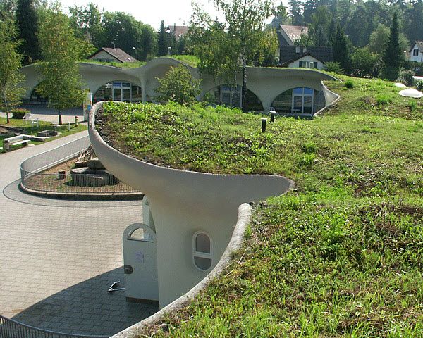 Earth House - Leisure facility Chrüzacher - earth-covered buildings